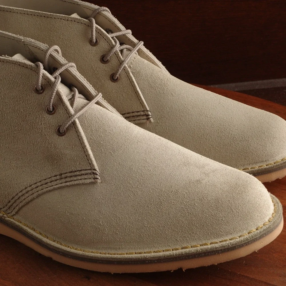 Red Wing Chukka Boots Mens SZ 10.5D Beige Weekender Mohave Suede Ankle 2nds NWOB